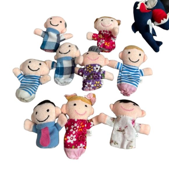 Lot 52 Classroom 3"H Finger Puppets Zoo, Farm, Birds, Retiles, People, Safari - Picture 2 of 10